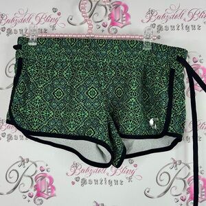 Hurley shorts paisley boho silver logo Green Patterned Shorts with Black Trim